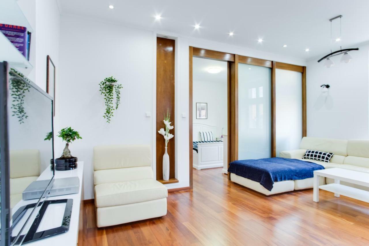 Royal Apartment Near River - Nek4Th Praga Exterior foto